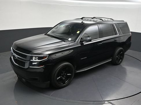Used 2020 Chevrolet Tahoe LT w/ LT Midnight Edition RWD image 16