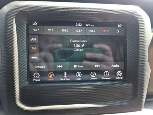 Used 2018 Jeep Wrangler Unlimited Sport S AWD/4WD image 18