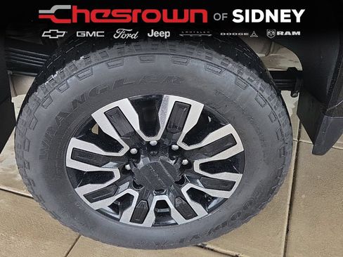 Used 2025 GMC Sierra 2500 Denali Ultimate AWD/4WD image 11
