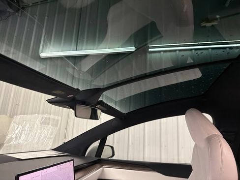 Used 2022 Tesla Model X AWD/4WD image 39