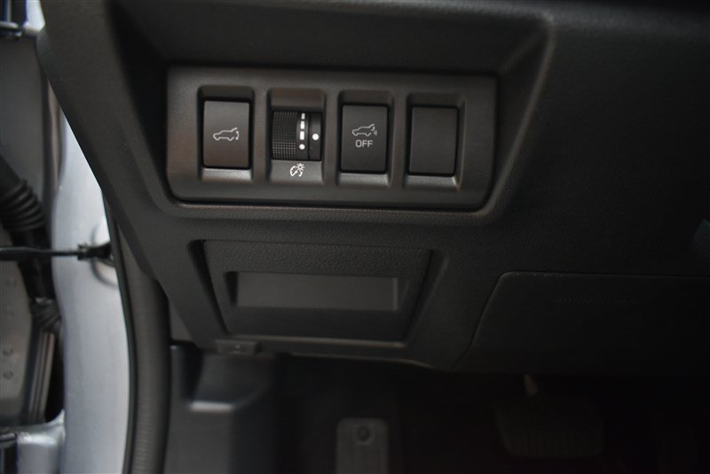 Used 2024 Subaru Outback Premium AWD/4WD image 11