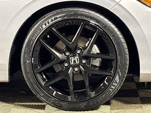Used 2024 Honda Civic Sport image 22