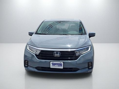 Used 2023 Honda Odyssey Touring image 2