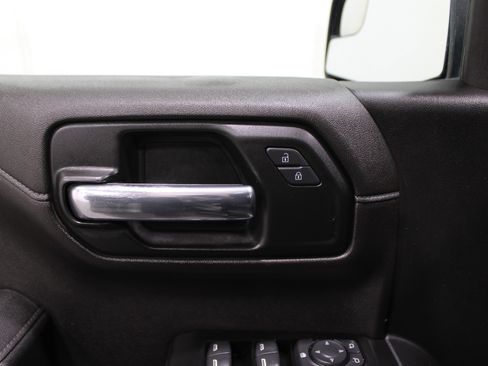 Used 2019 Chevrolet Silverado 1500 RST w/ All-Star Edition image 8