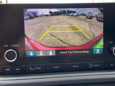 Used 2024 Honda Accord EX image 22