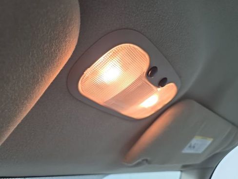 Used 2006 Jeep Liberty Sport image 25