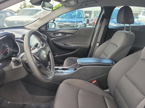 Used 2023 Chevrolet Malibu LT FWD image 22
