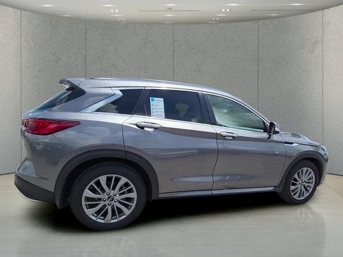 Used 2025 INFINITI QX50 Luxe AWD/4WD image 37