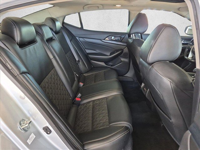 Used 2020 Nissan Maxima Platinum w/ Sport Mat Group FWD image 21