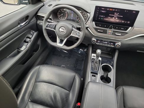 Certified 2024 Nissan Altima 2.5 SL FWD image 19