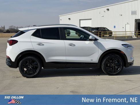 New 2026 Buick Encore GX Sport Touring image 3