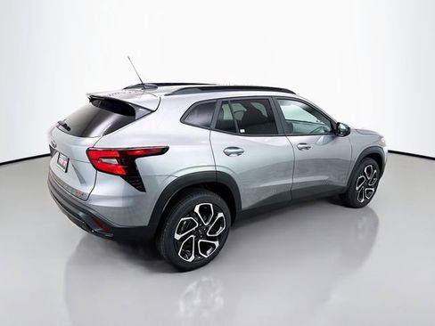 New 2026 Chevrolet Trax RS w/ Driver Confidence Package FWD image 9