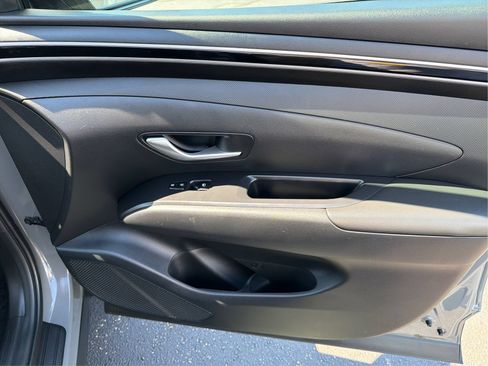 Certified 2024 Hyundai Tucson SE FWD image 21