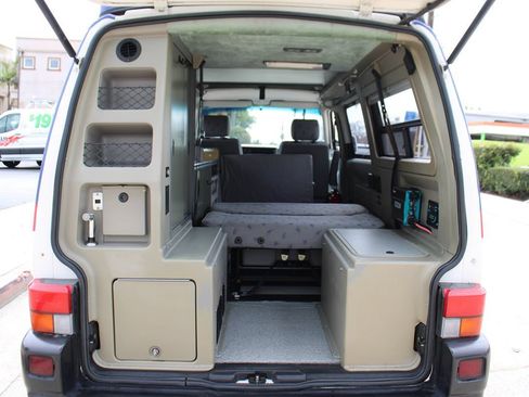 Used 1997 Volkswagen Eurovan Camper FWD image 18