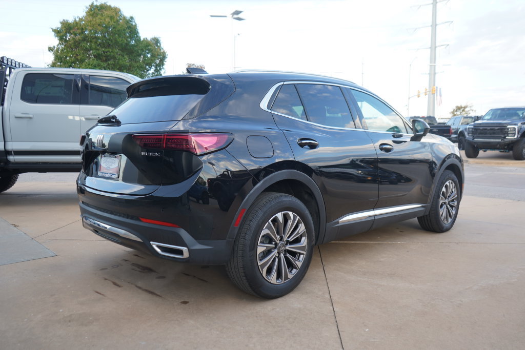Used 2024 Buick Envision Preferred AWD/4WD image 10