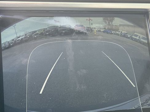 Used 2013 Tesla Model S Performance image 18