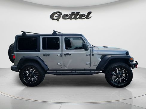 Used 2020 Jeep Wrangler Unlimited Sport S AWD/4WD image 4