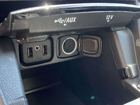 Certified 2022 Buick Encore Preferred w/ Safety Package AWD/4WD image 21