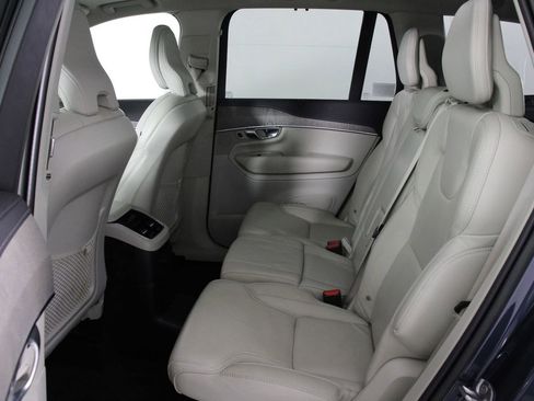 Certified 2023 Volvo XC90 T8 Ultimate w/ Protection Package Premier image 32