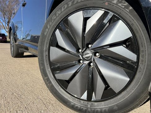 Certified 2023 Nissan Ariya AWD image 7