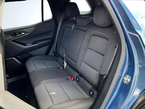 Used 2025 Chevrolet Equinox LT AWD/4WD image 26