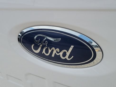 Used 2021 Ford F150 XL RWD image 6
