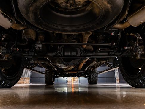 Used 2019 RAM 1500 Limited AWD/4WD image 16
