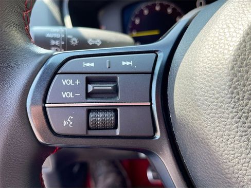 Used 2023 Honda Civic Type R image 10