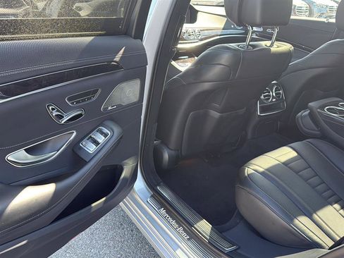 Used 2019 Mercedes-Benz S 560 Sedan image 22