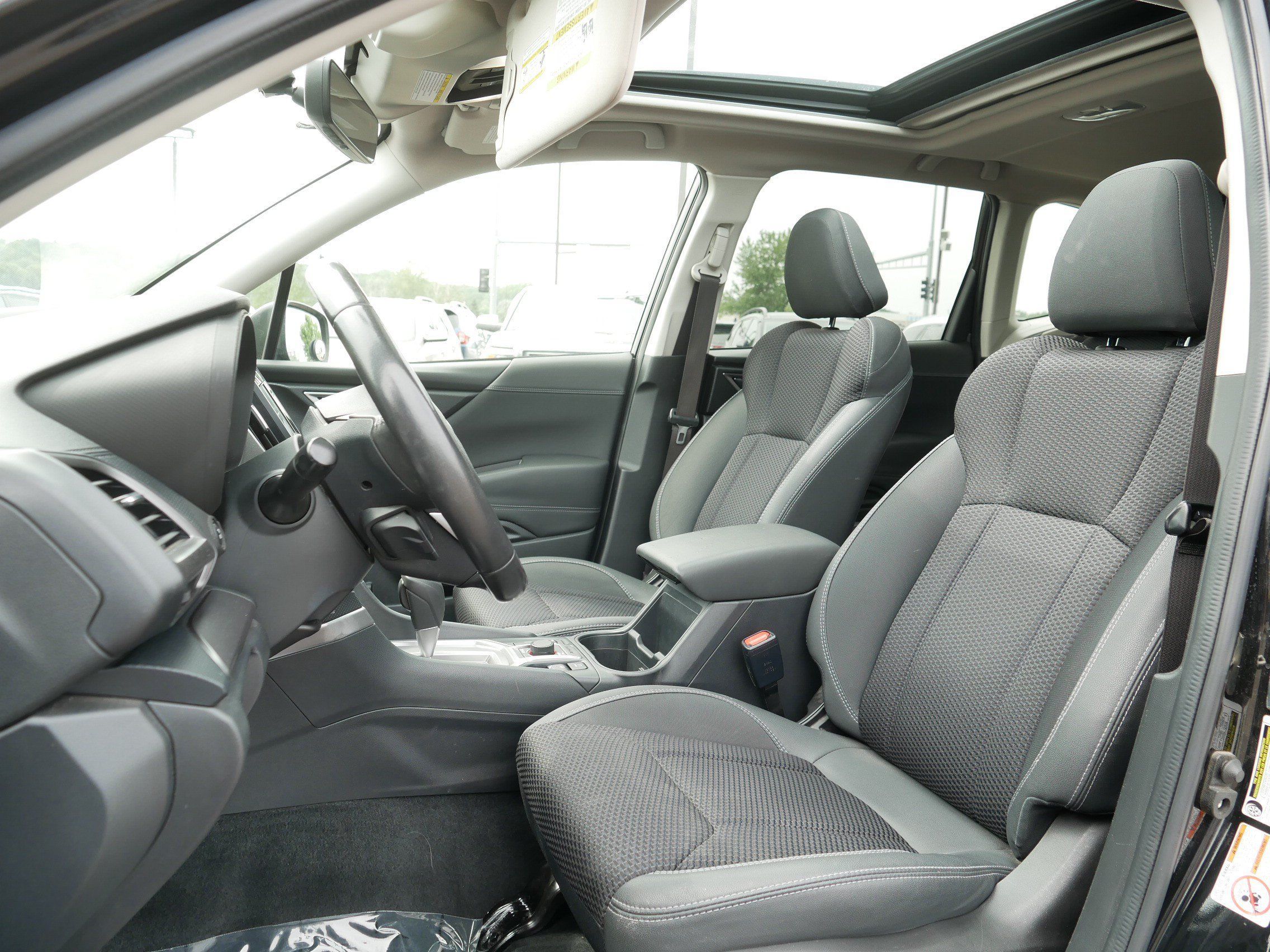 Used 2019 Subaru Forester Premium w/ All-Weather Package AWD/4WD image 14