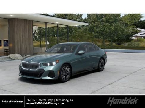 New 2027 BMW 530i RWD image 1