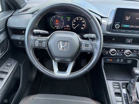 Used 2025 Honda CR-V Sport image 14