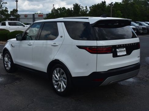 Used 2024 Land Rover Discovery S AWD/4WD image 7