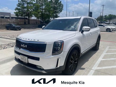 Used 2022 Kia Telluride SX FWD image 1