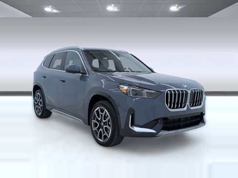 New 2026 BMW X1 xDrive28i w/ Convenience Package image 7