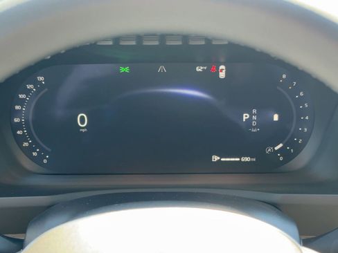 New 2026 Volvo XC90 B6 Plus w/ Protection Package Premier AWD/4WD image 19