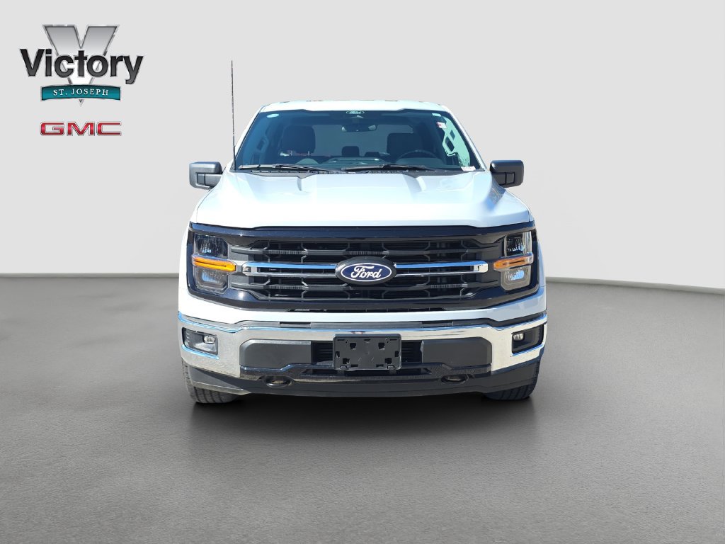 Used 2025 Ford F150 XLT w/ Equipment Group 301A Standard AWD/4WD image 2