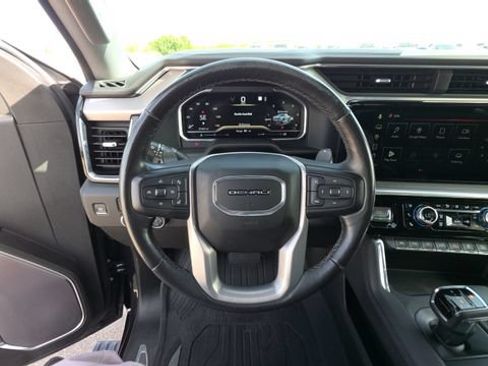 Used 2022 GMC Sierra 1500 Denali w/ Denali Reserve Package AWD/4WD image 25