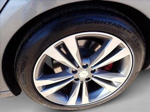 Used 2015 Mercedes-Benz S 550 4MATIC Sedan image 7