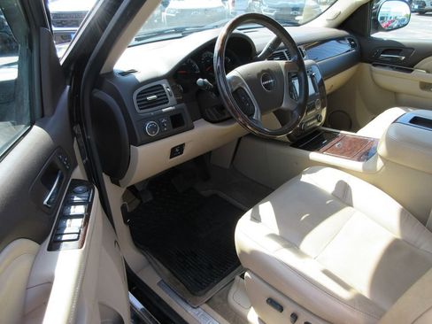 Certified 2013 GMC Sierra 1500 Denali AWD/4WD image 13
