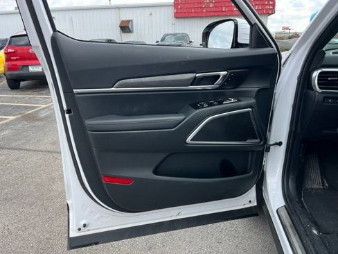 Used 2025 Kia Telluride SX Prestige X-Pro AWD/4WD image 19