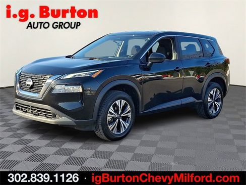 Used 2023 Nissan Rogue SV image 3