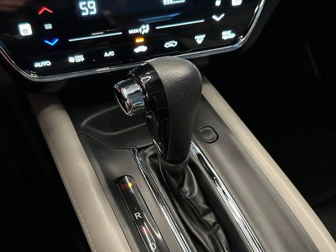 Used 2020 Honda HR-V EX image 16