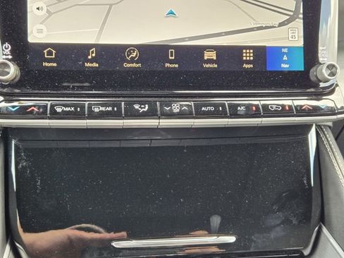 New 2026 Jeep Grand Wagoneer L Limited AWD/4WD image 14