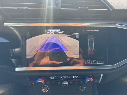 Used 2025 Audi Q3 2.0T Premium w/ Convenience Package image 25