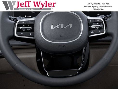 New 2026 Kia Carnival SX FWD image 23