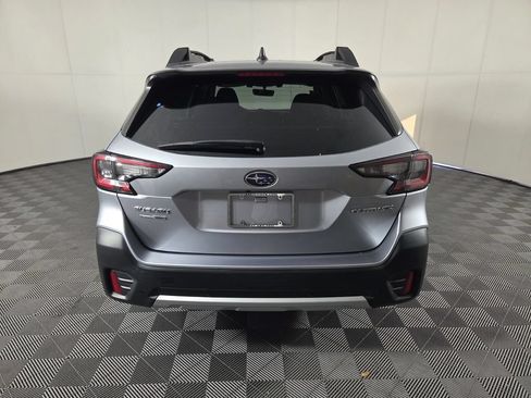 Used 2022 Subaru Outback Limited AWD/4WD image 5