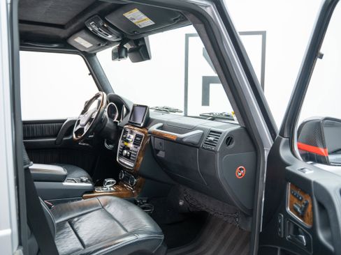 Used 2013 Mercedes-Benz G 63 AMG 4MATIC image 24