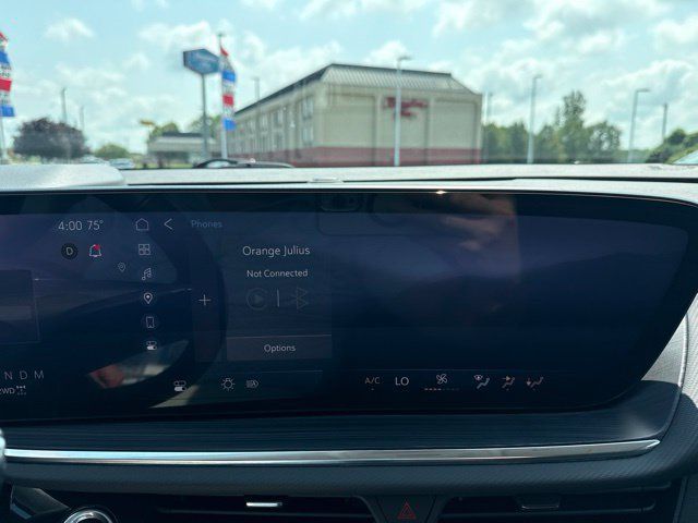 Used 2025 Buick Envision Preferred AWD/4WD image 21