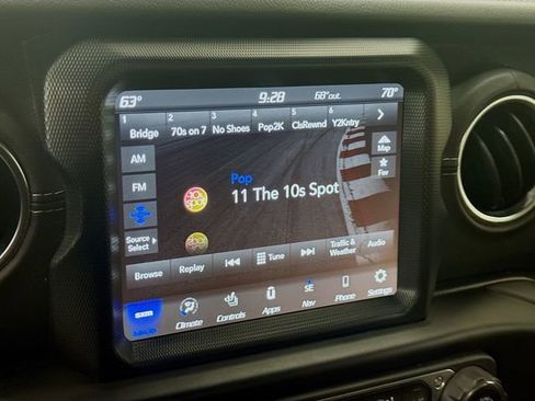 Used 2021 Jeep Wrangler Unlimited Sahara w/ Cold Weather Group image 15